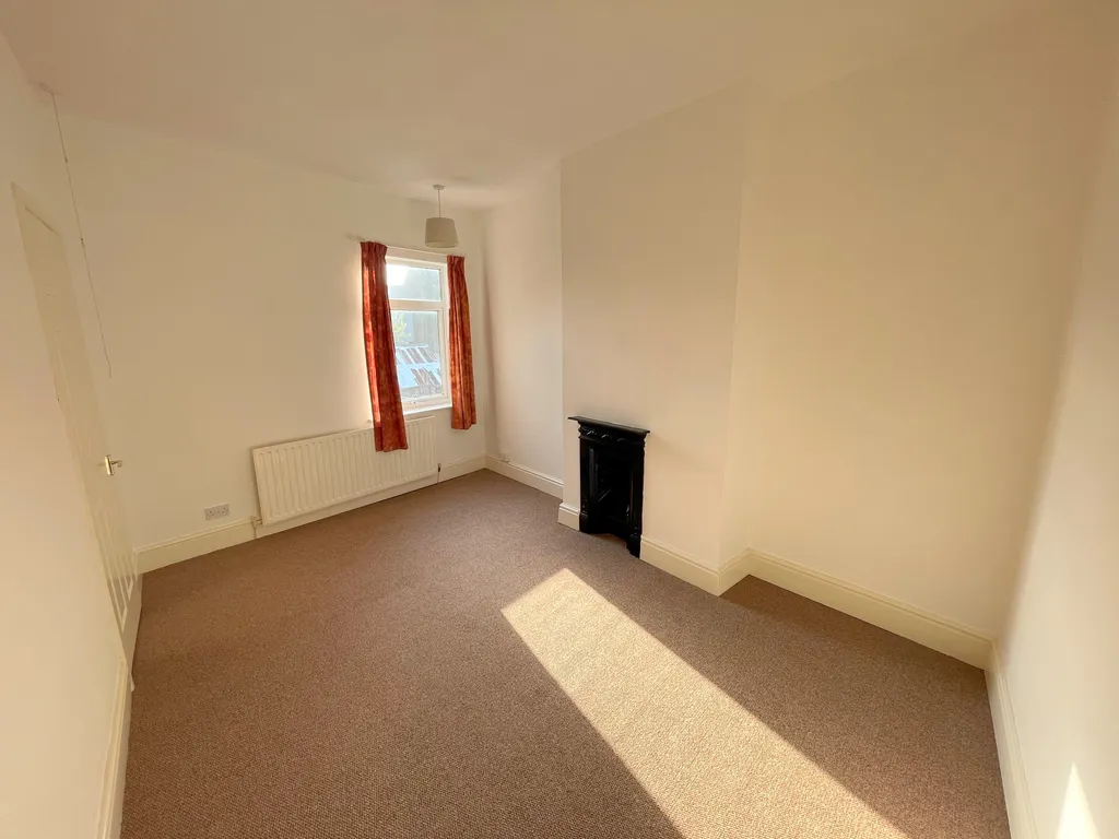 Central Road, Hugglescote Rochester Williams Lettings